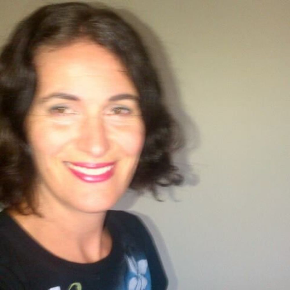 Meet your Posher, Sari